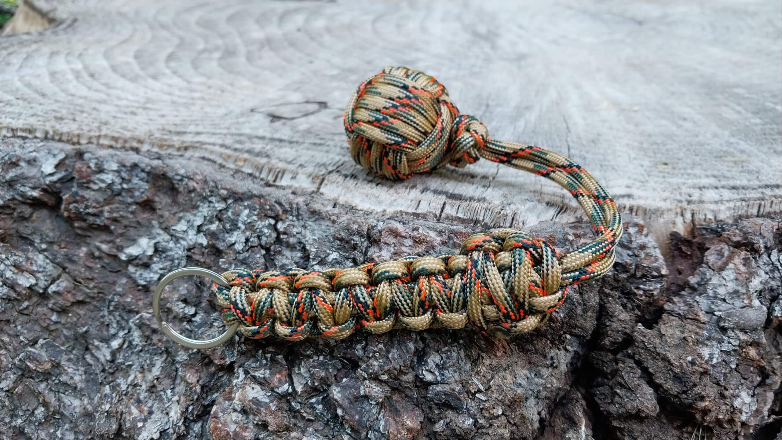 Paracord Monkey Fist - Tree Stand image