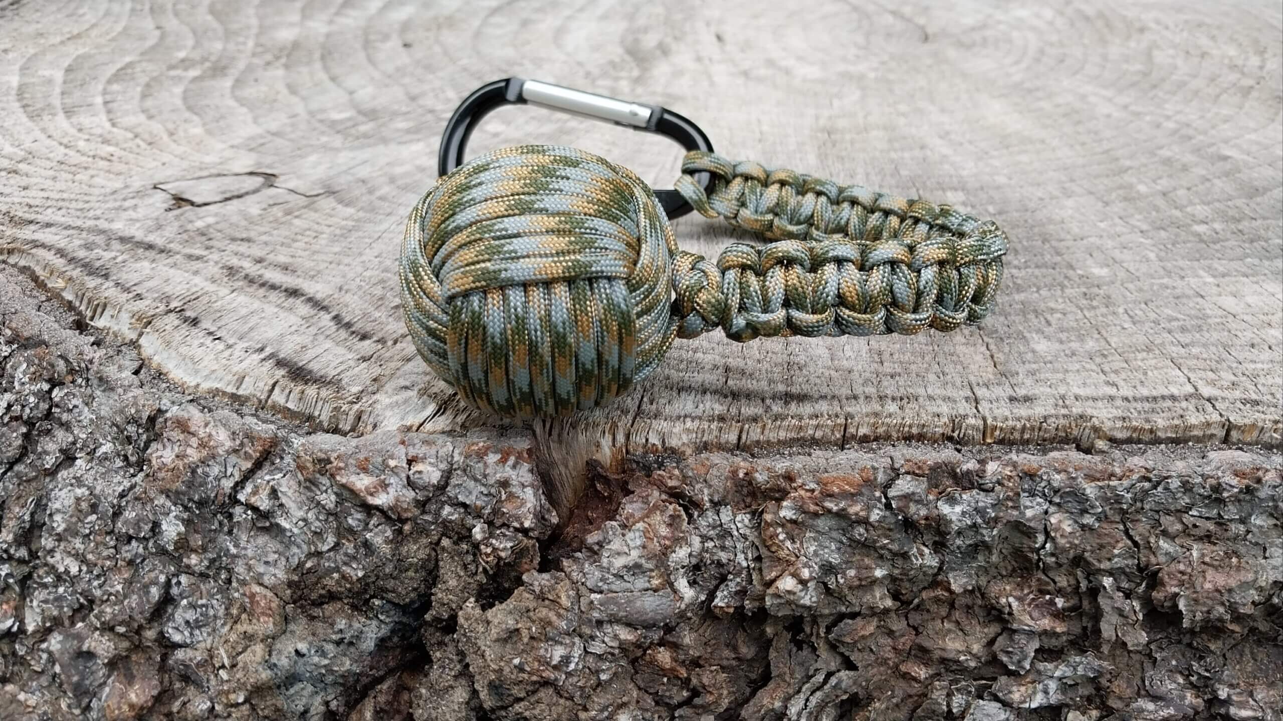 Paracord Golf Ball Monkey Fist image 3