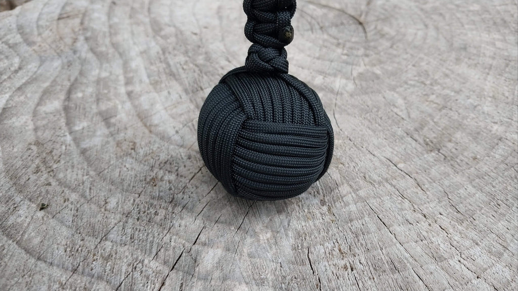 Paracord Golf Ball Monkey Fist image 10